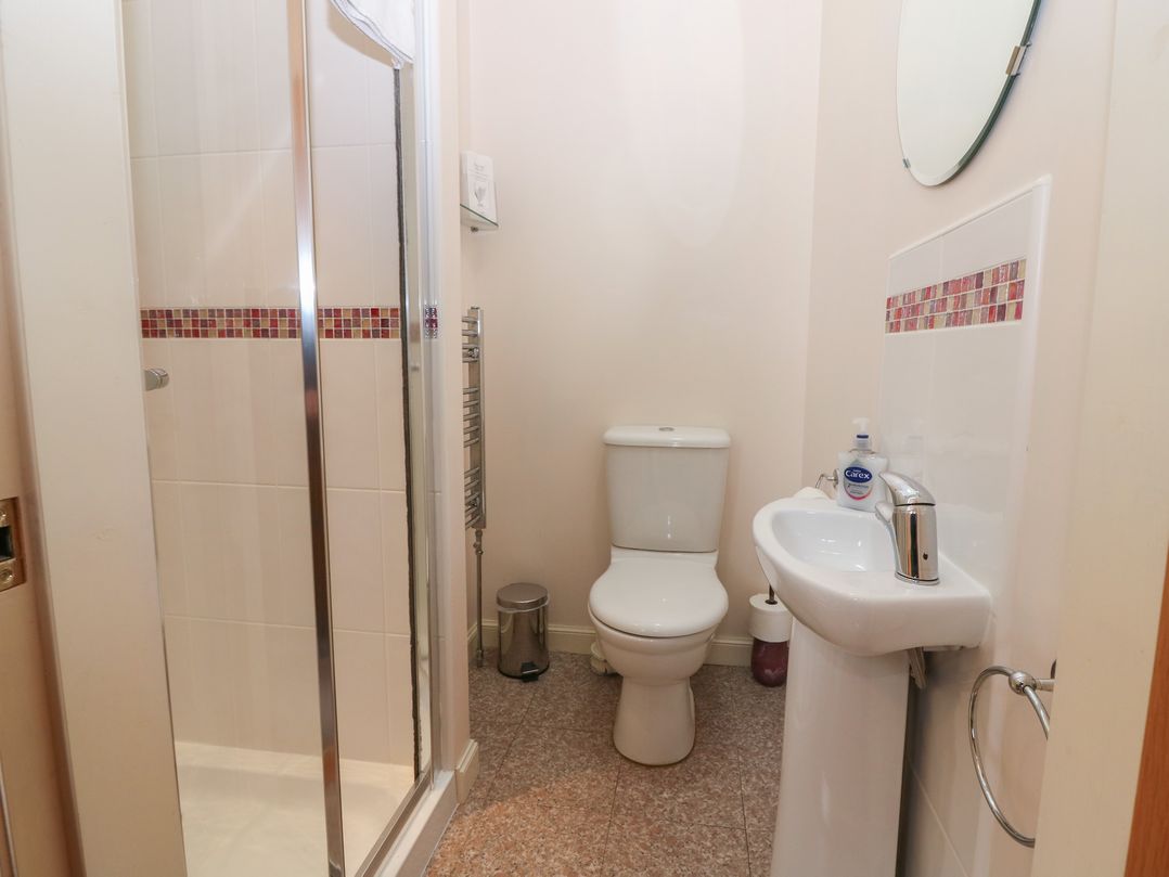 Pincerna Apartment Suite 1a