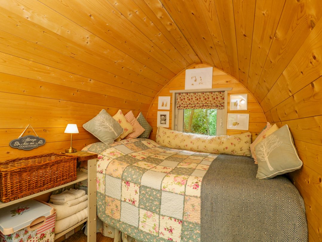 Daisy Glamping Pod