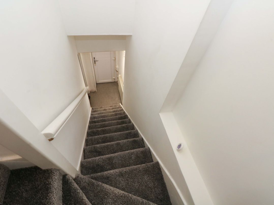 4 Newton Terrace