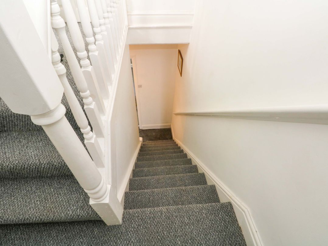 4 Newton Terrace
