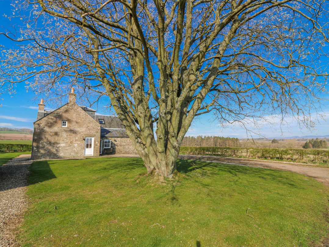 Meadowgreen Farmhouse