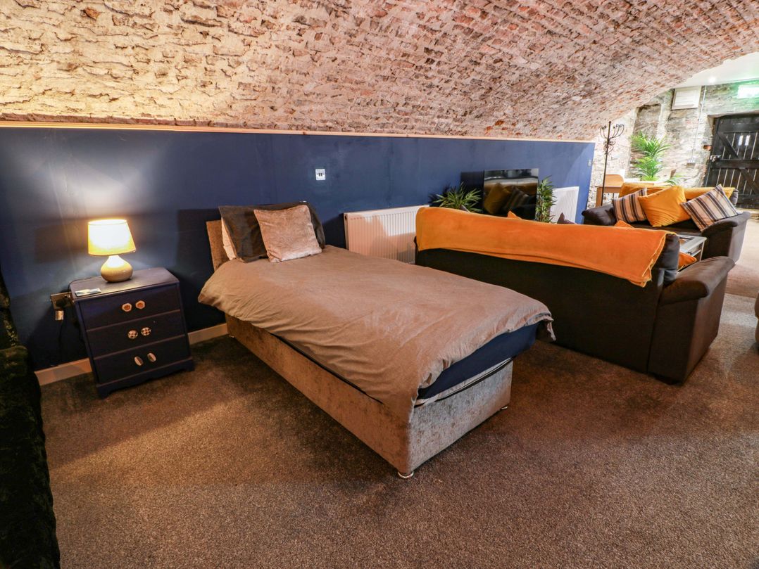 Gatehouse Studio Apartment