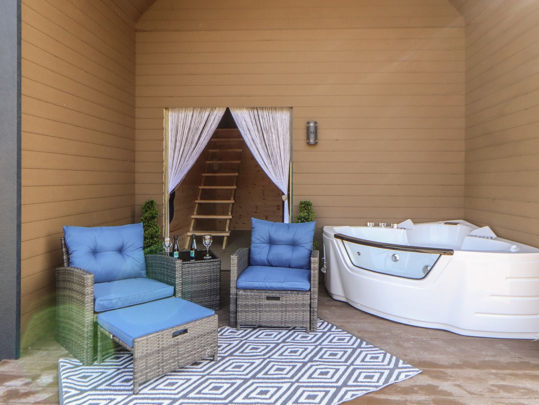 Bluebelle - Crossgate Luxury Glamping