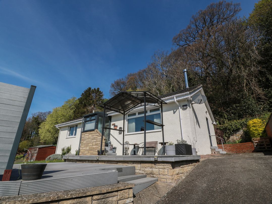 Crown Cottage
