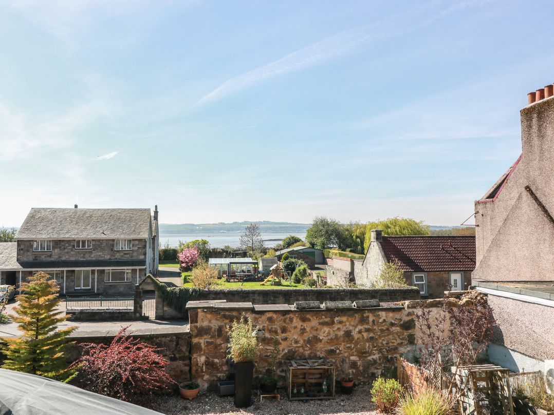 Crown Cottage