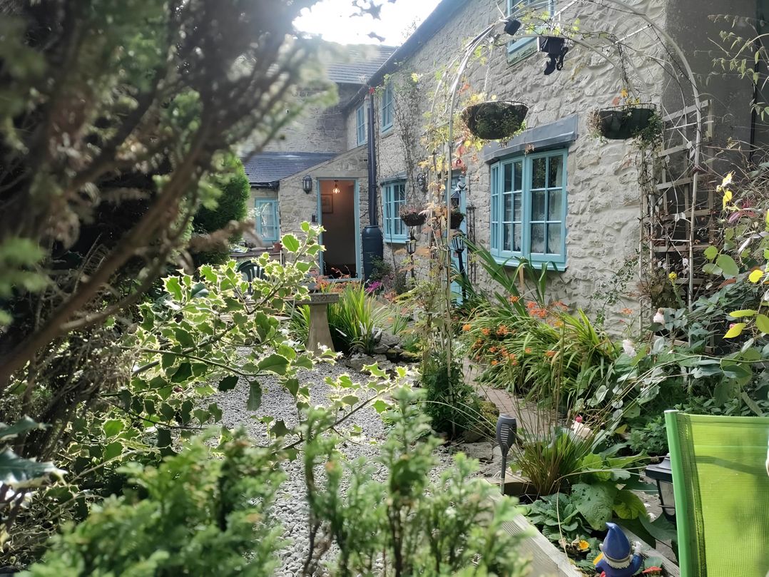 Rose Cottage - Cosy cottage in Millers Dale