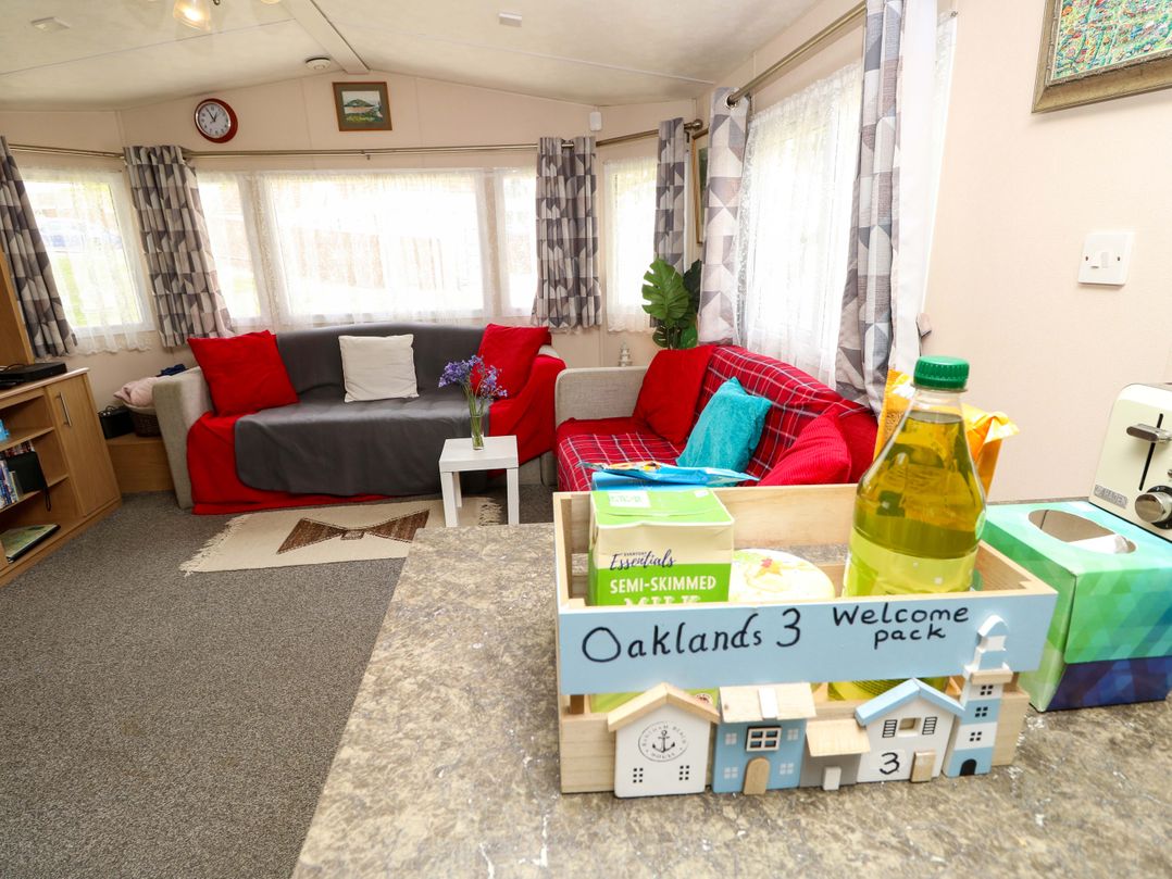 Oaklands 3