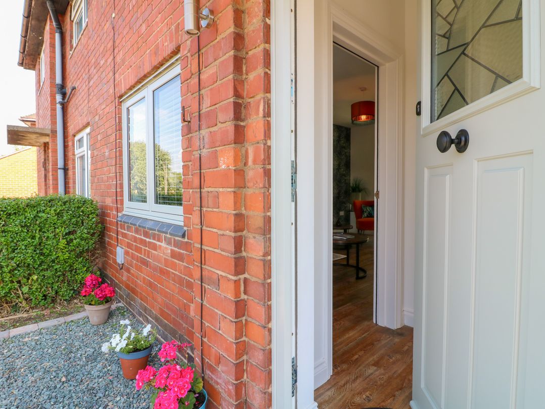 19 Berry Avenue
