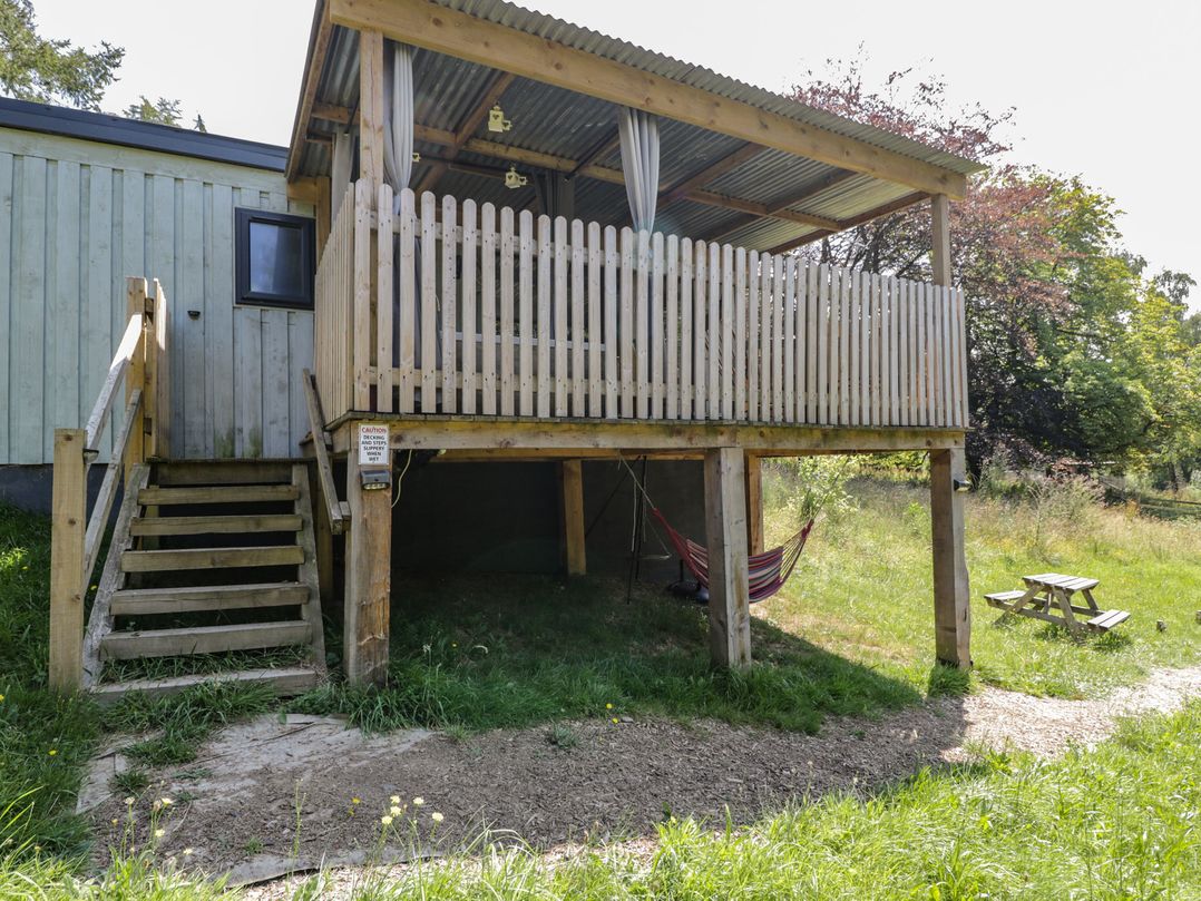 Robins Nest Lodge