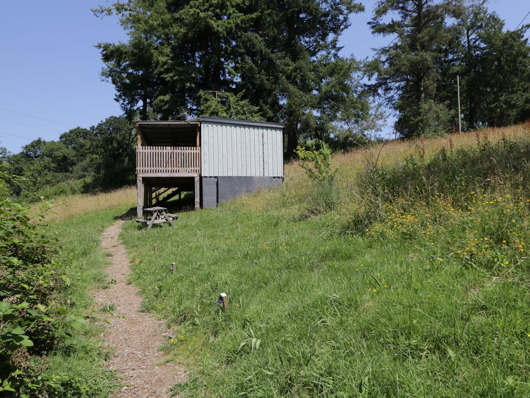 Robins Nest Lodge