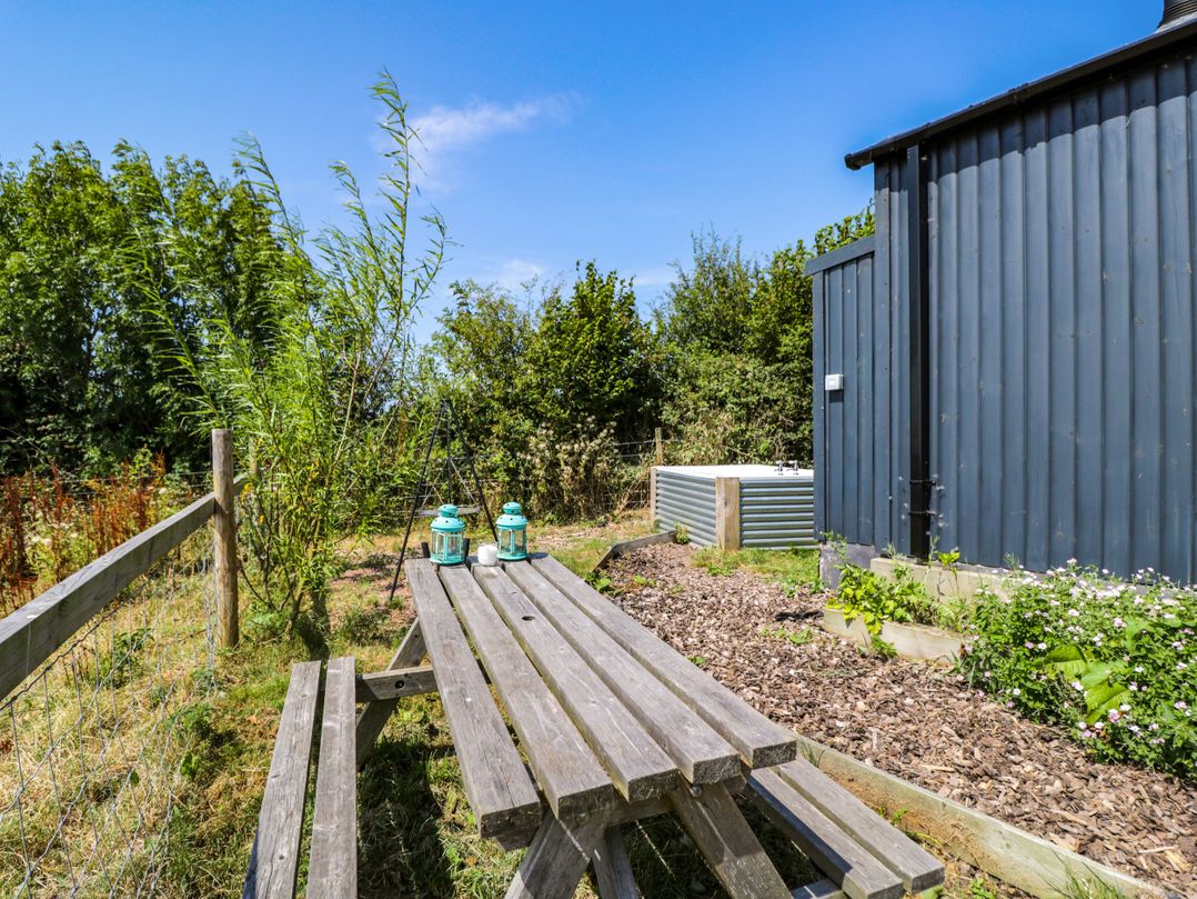 Hares Hideaway Shepherd's Hut