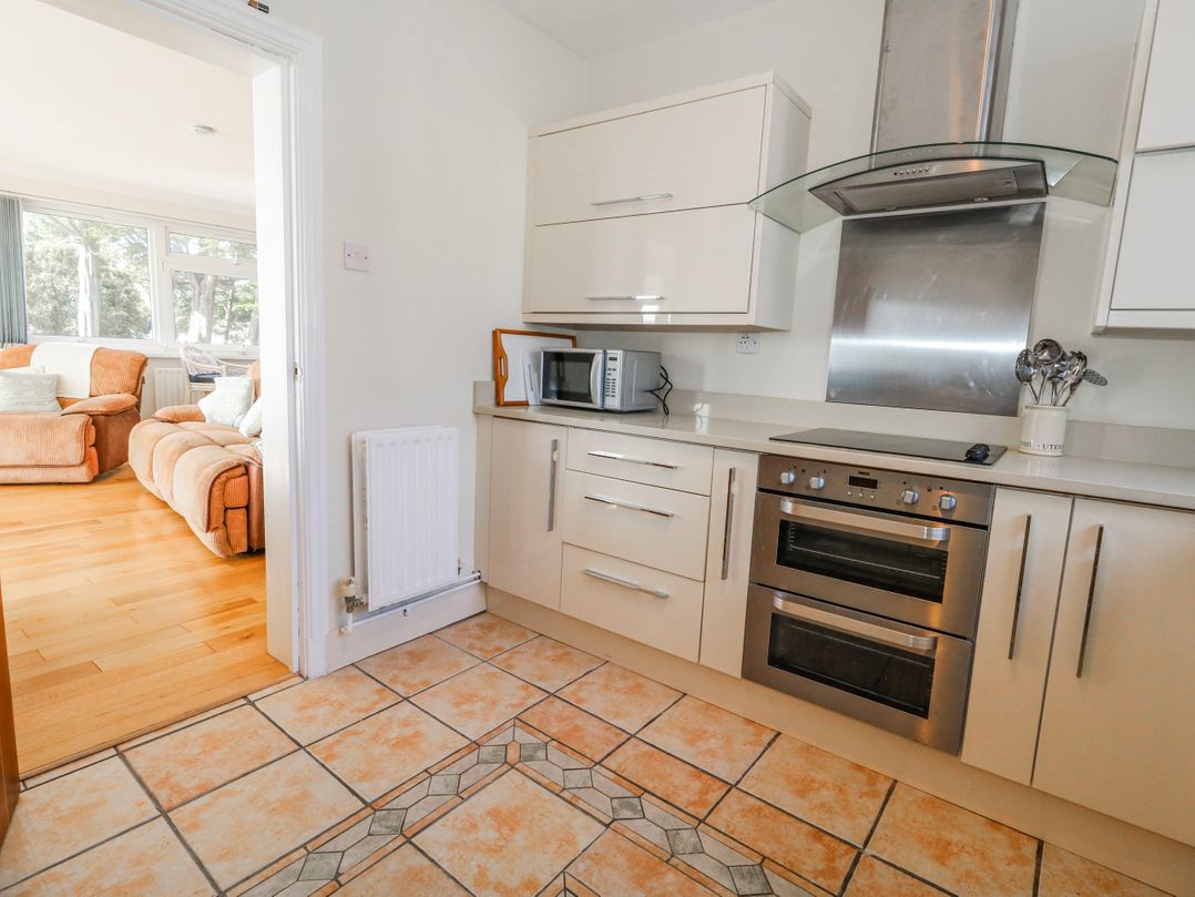 Flat 17 Golden Gates