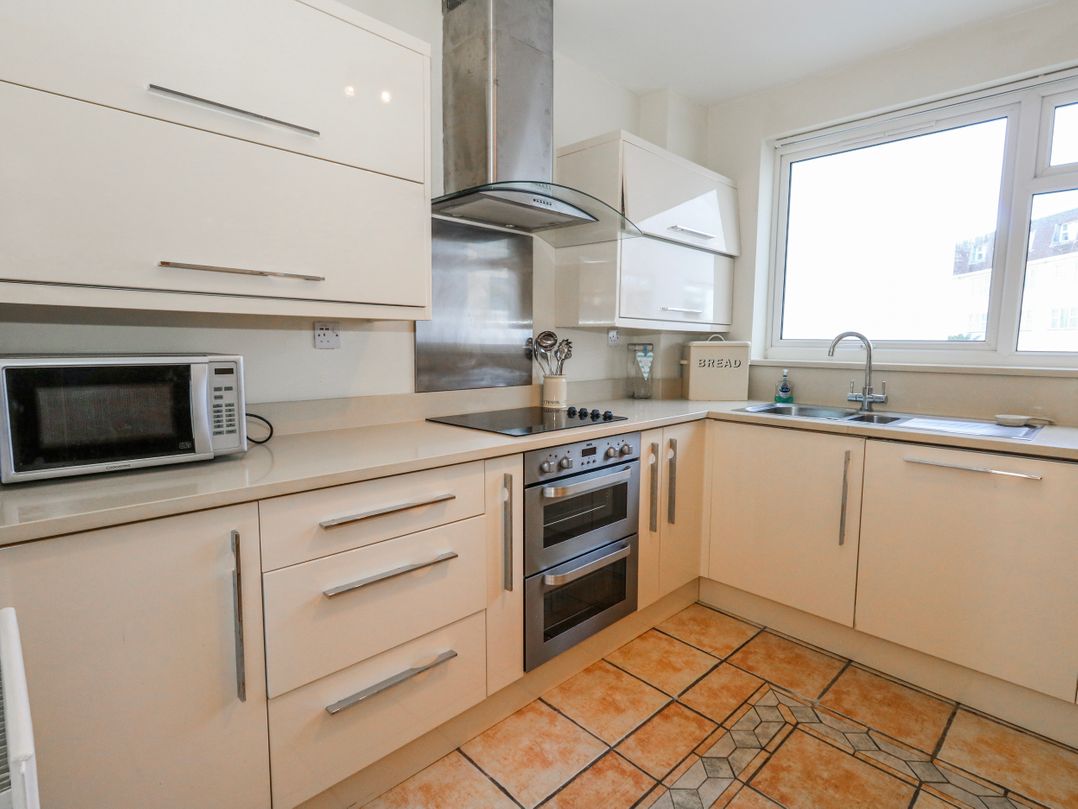 Flat 17 Golden Gates