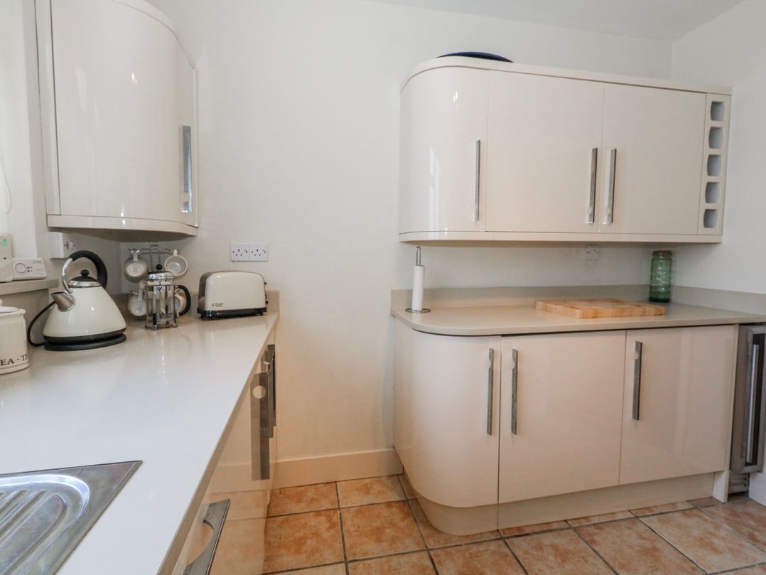 Flat 17 Golden Gates