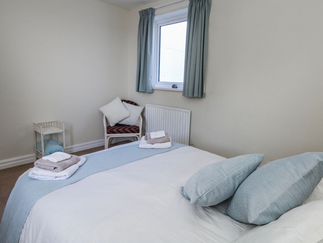 Flat 17 Golden Gates