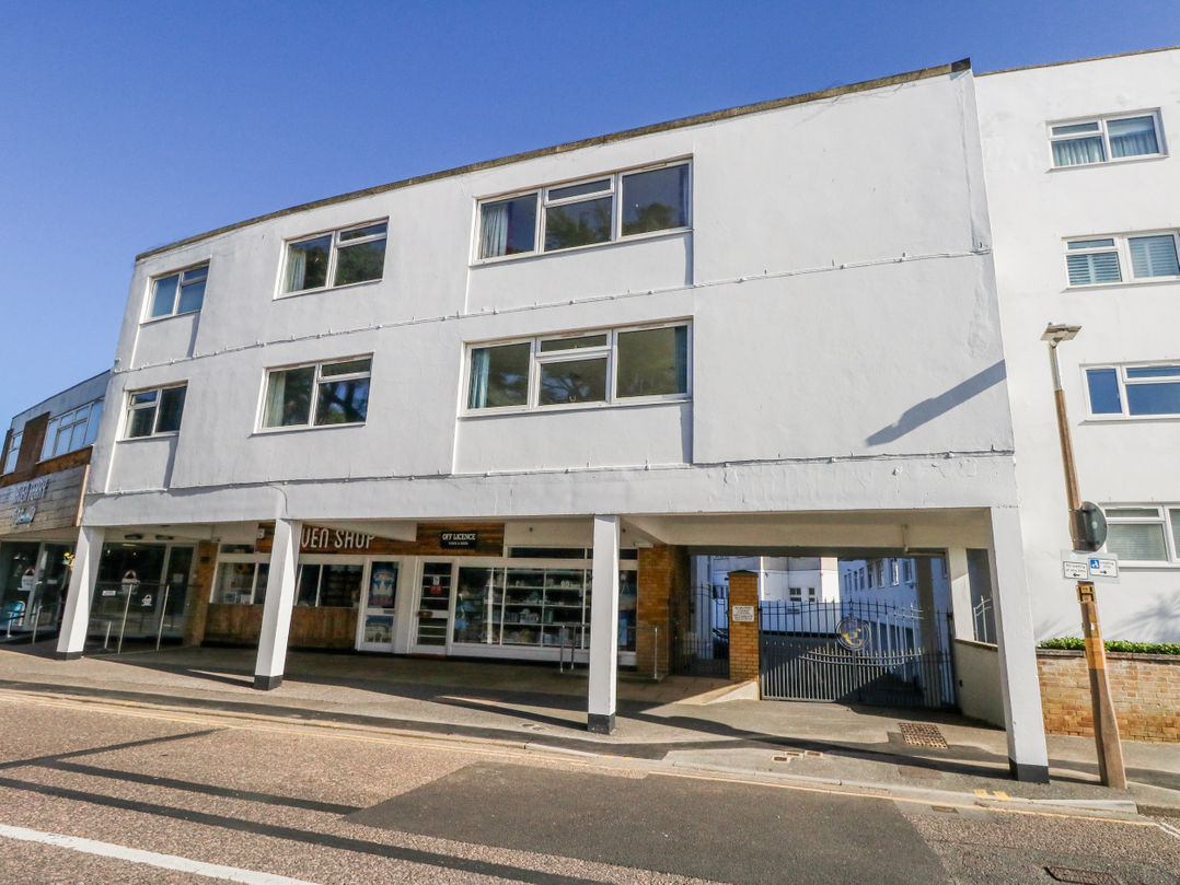 Flat 17 Golden Gates