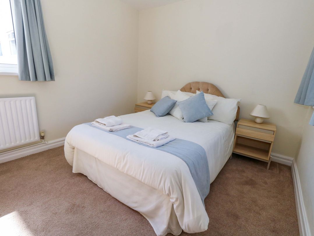 Flat 17 Golden Gates