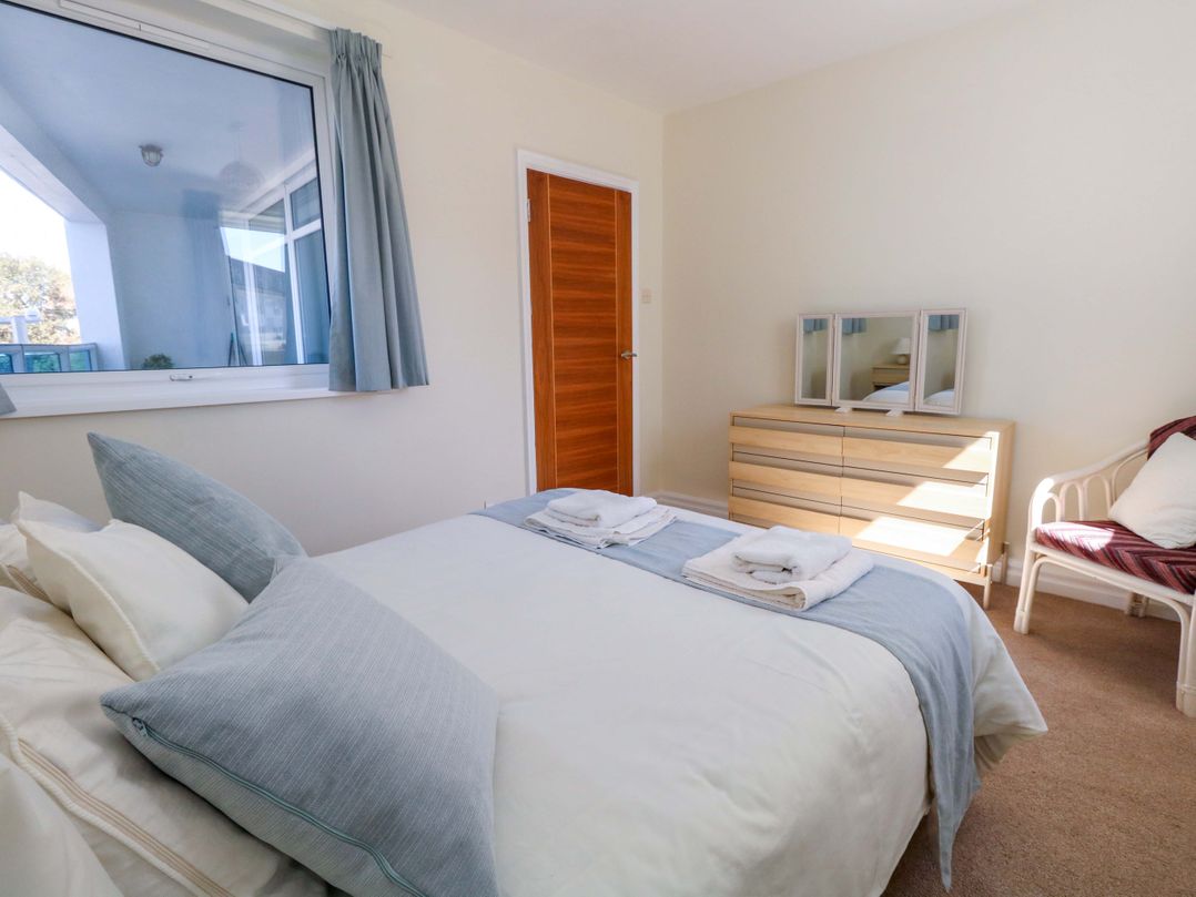Flat 17 Golden Gates