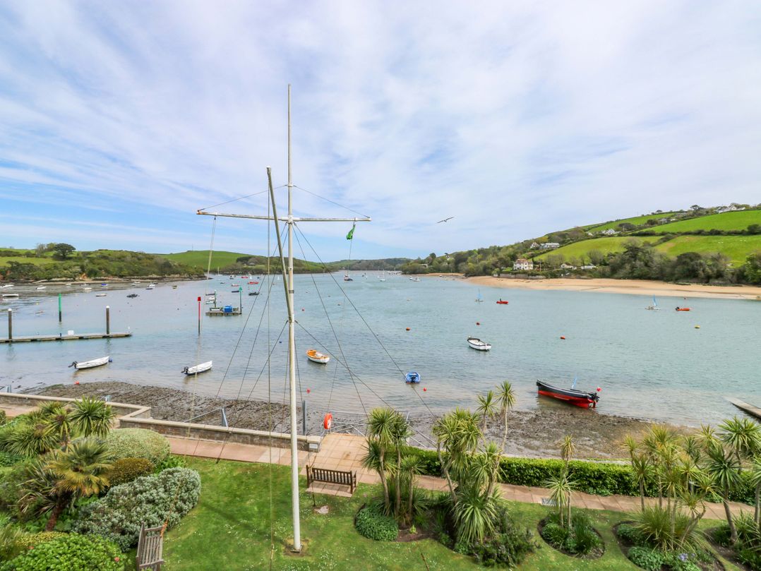 24 The Salcombe