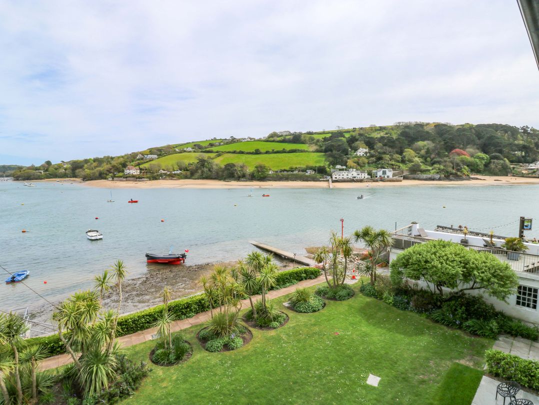 24 The Salcombe
