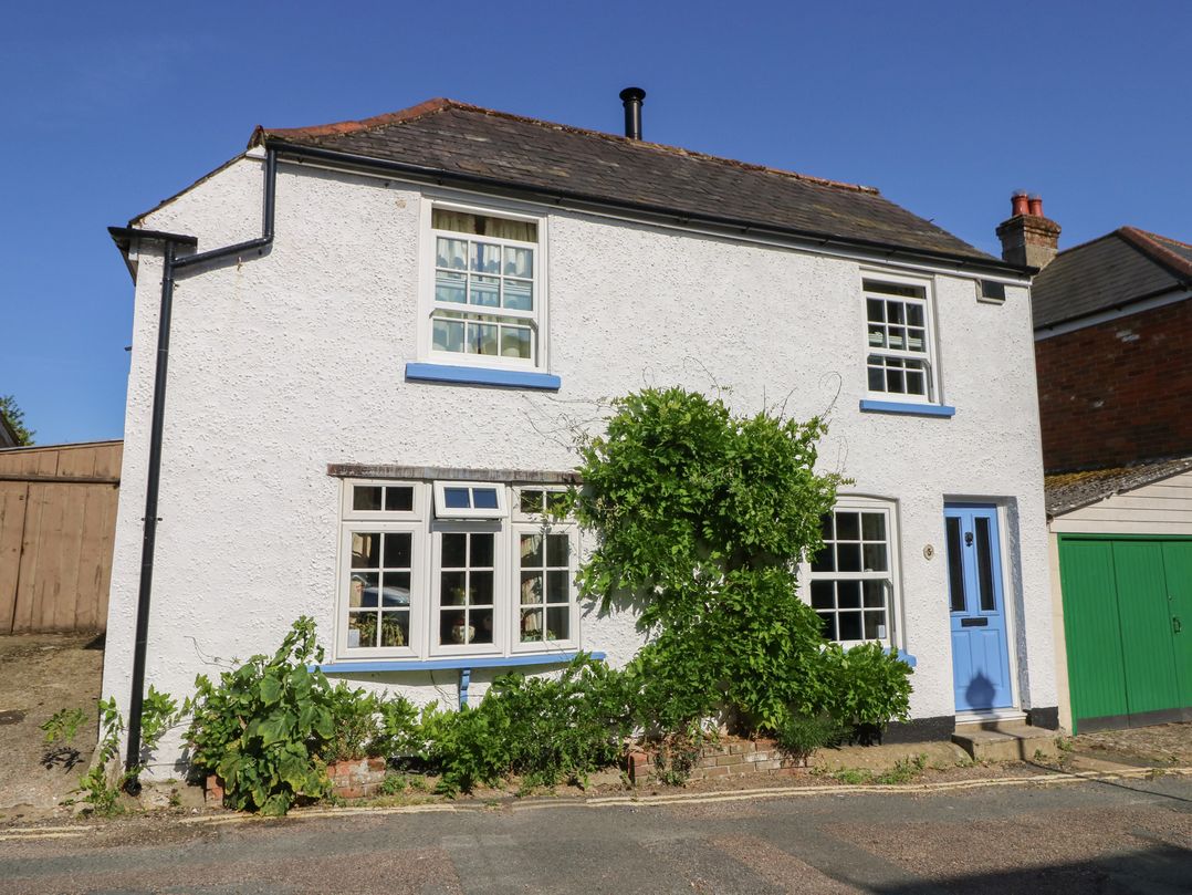 5 Castle Street