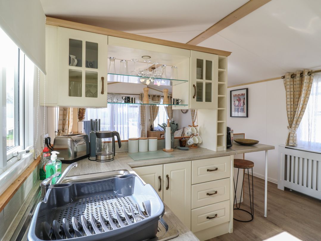 Debonair Atlas Caravan Rental Stonham Barns