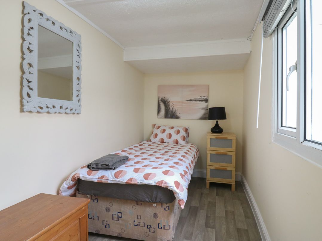 Salt Air 130 @ Park Ave Holiday Village and Southbank Club