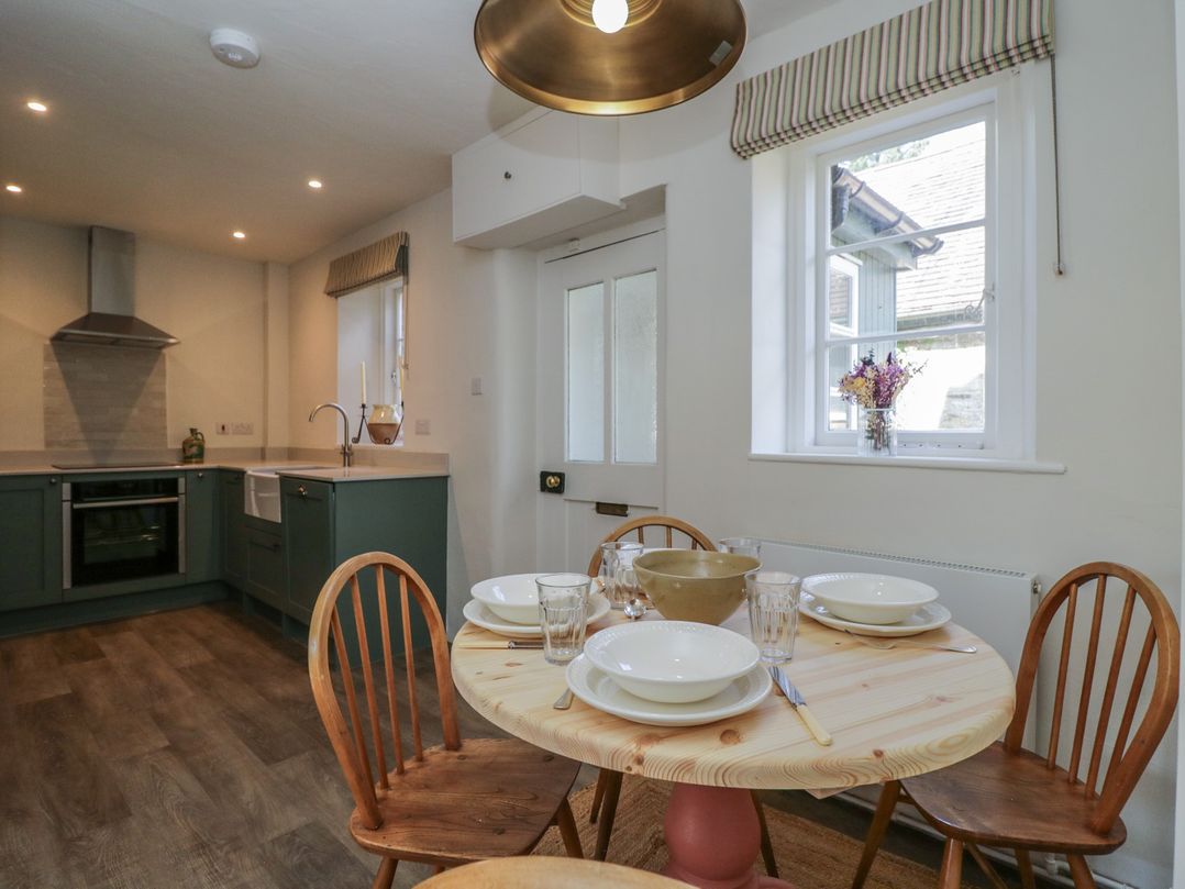 Middle Cottage