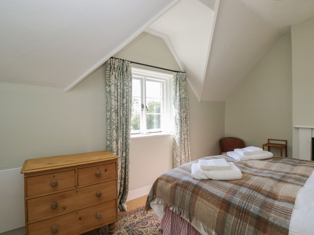 Middle Cottage