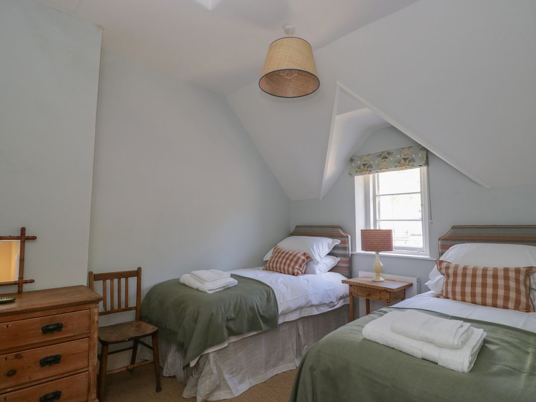 Middle Cottage