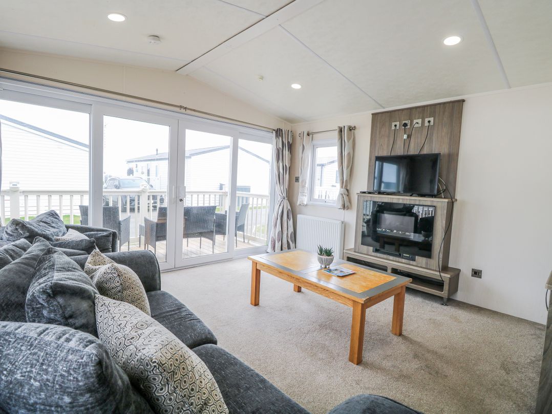 59 Cliff Field