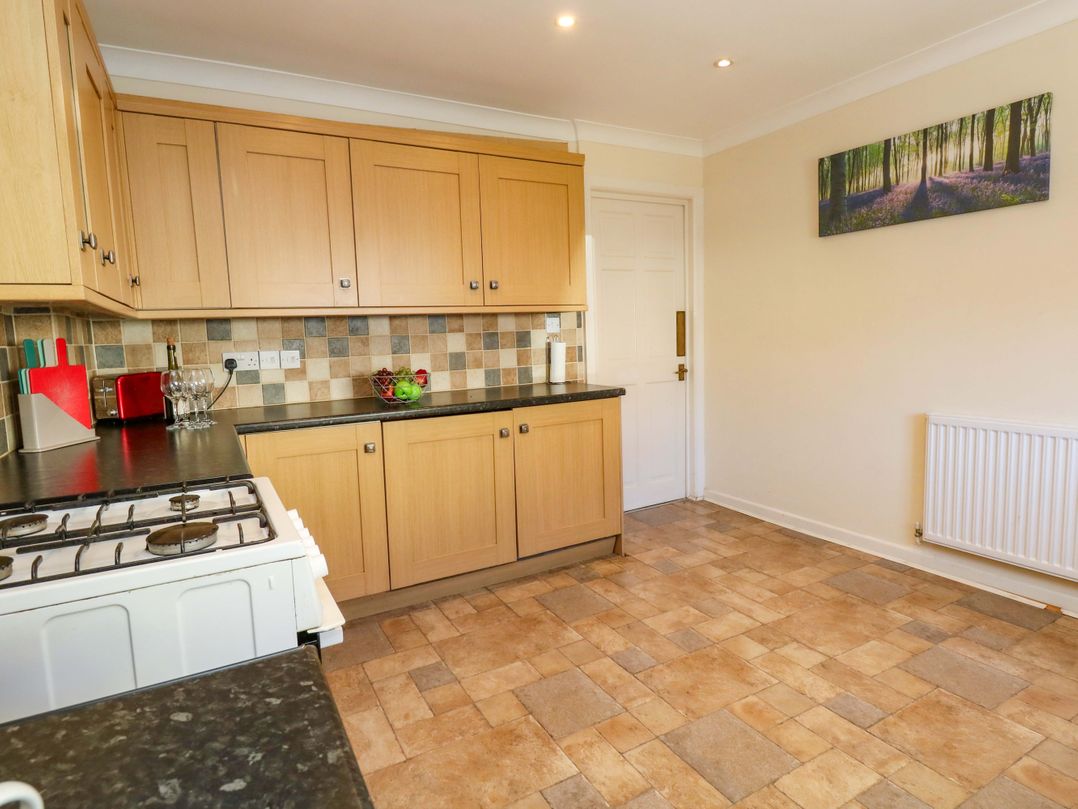 Home from Home near the Sea