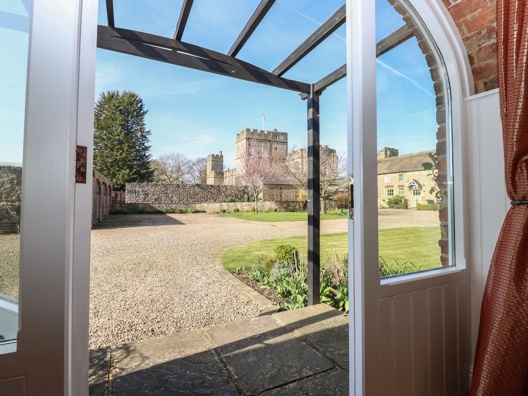 Castle View Cottage