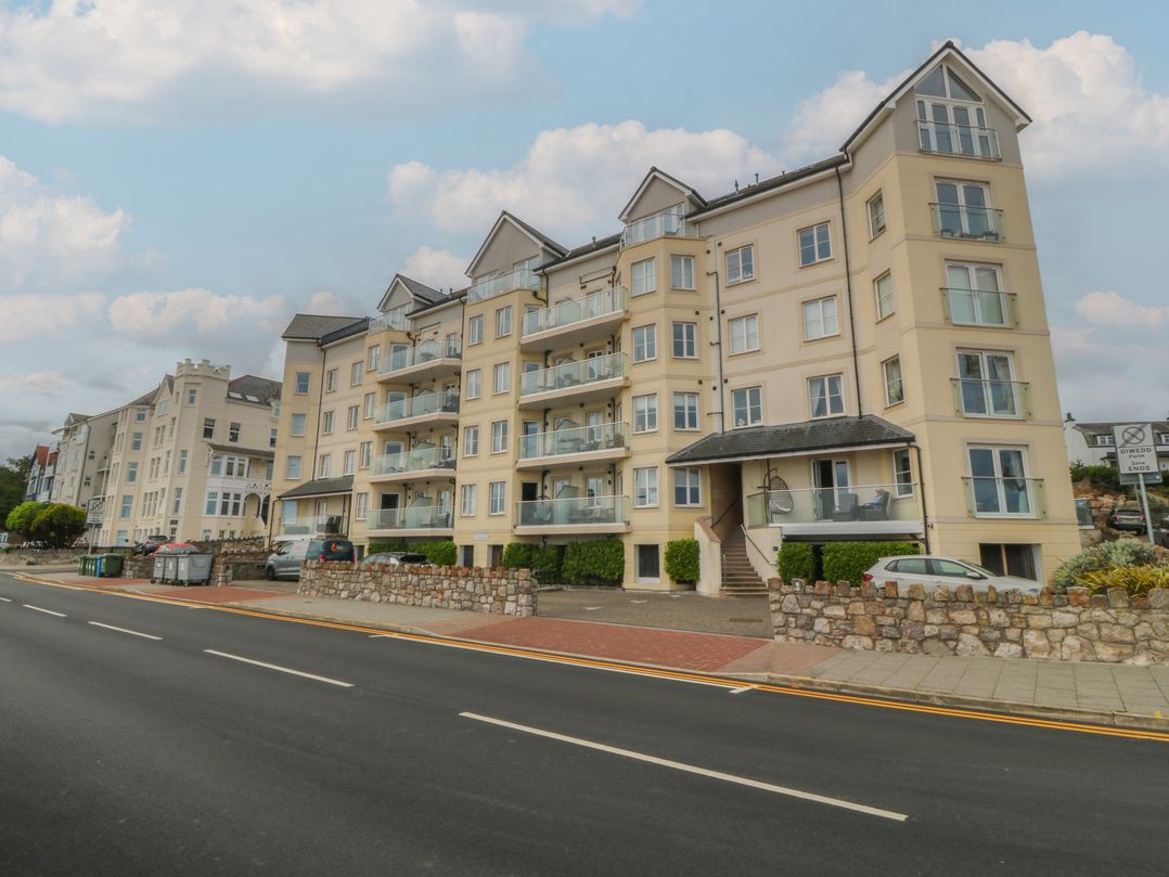 2 Ocean View