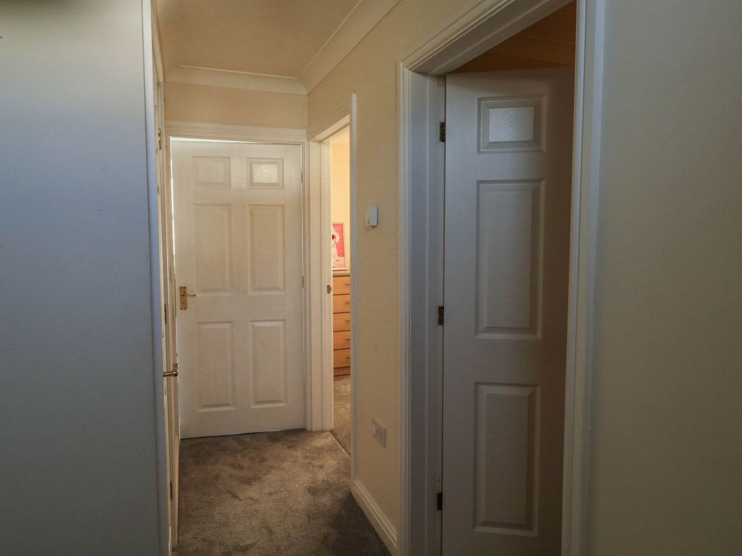 Flat 1