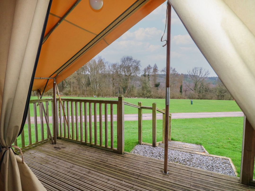 Bracelands - Safari Tent 5