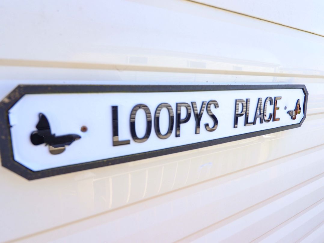 Loopy’s Place - PG178