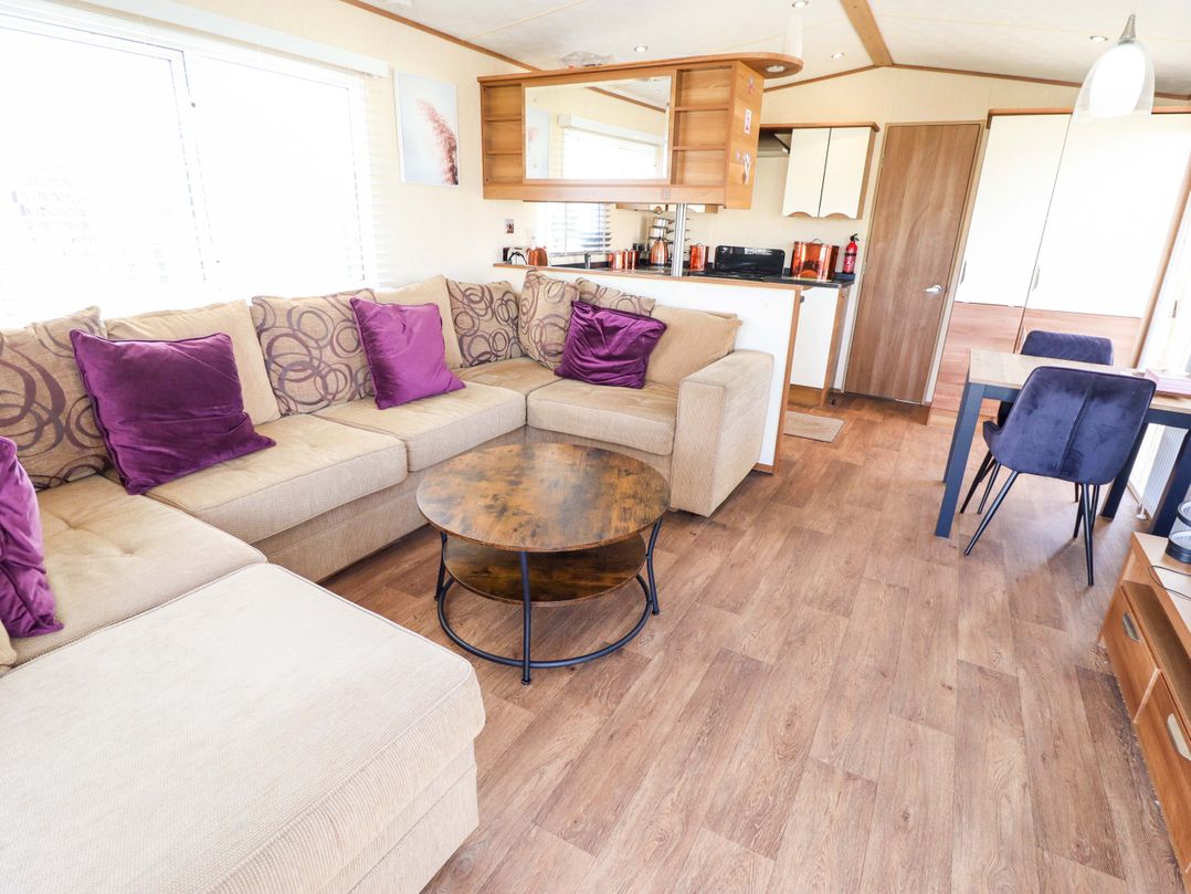 Loopy’s Place - PG178