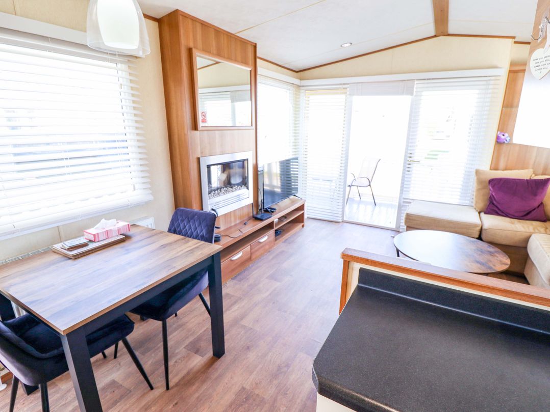 Loopy’s Place - PG178