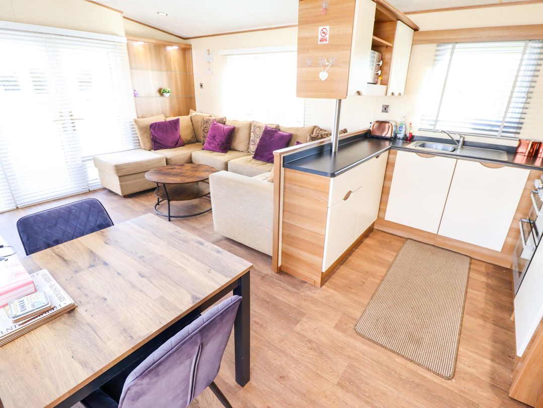 Loopy’s Place - PG178