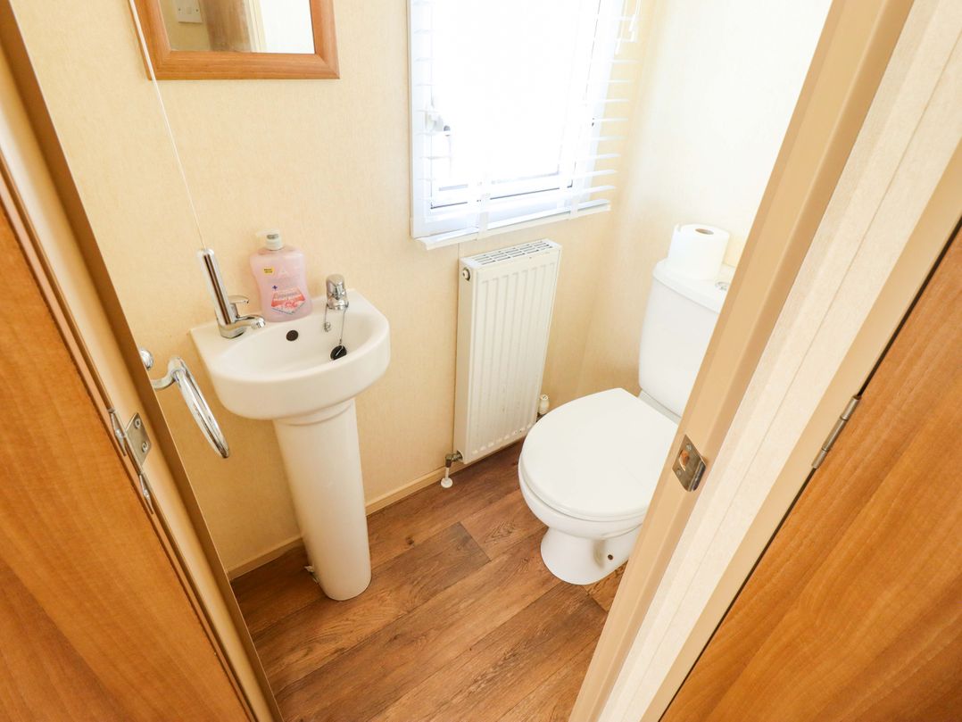 Loopy’s Place - PG178