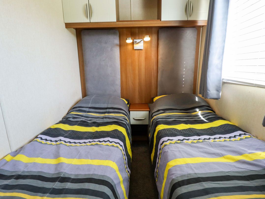 Loopy’s Place - PG178