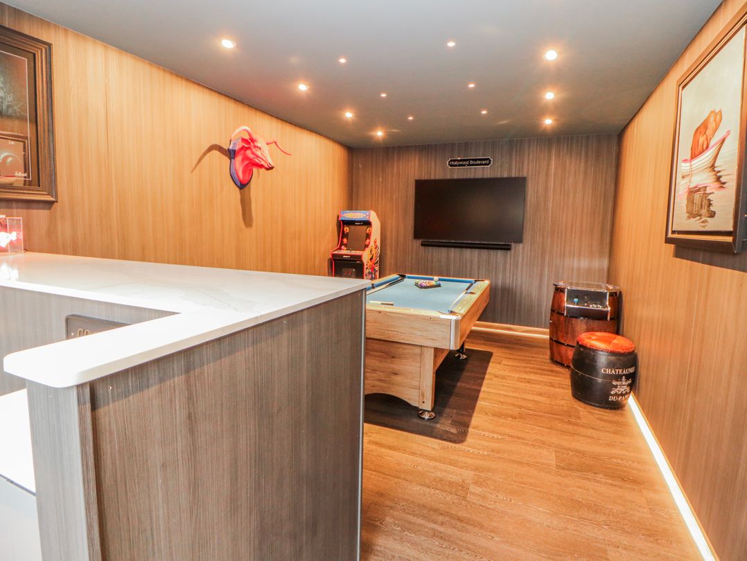 Bounty Boutique on the Lakes