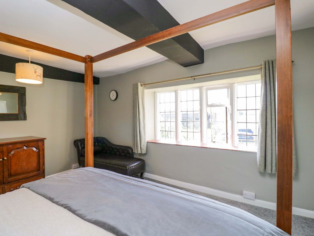 3 Woods Farm House