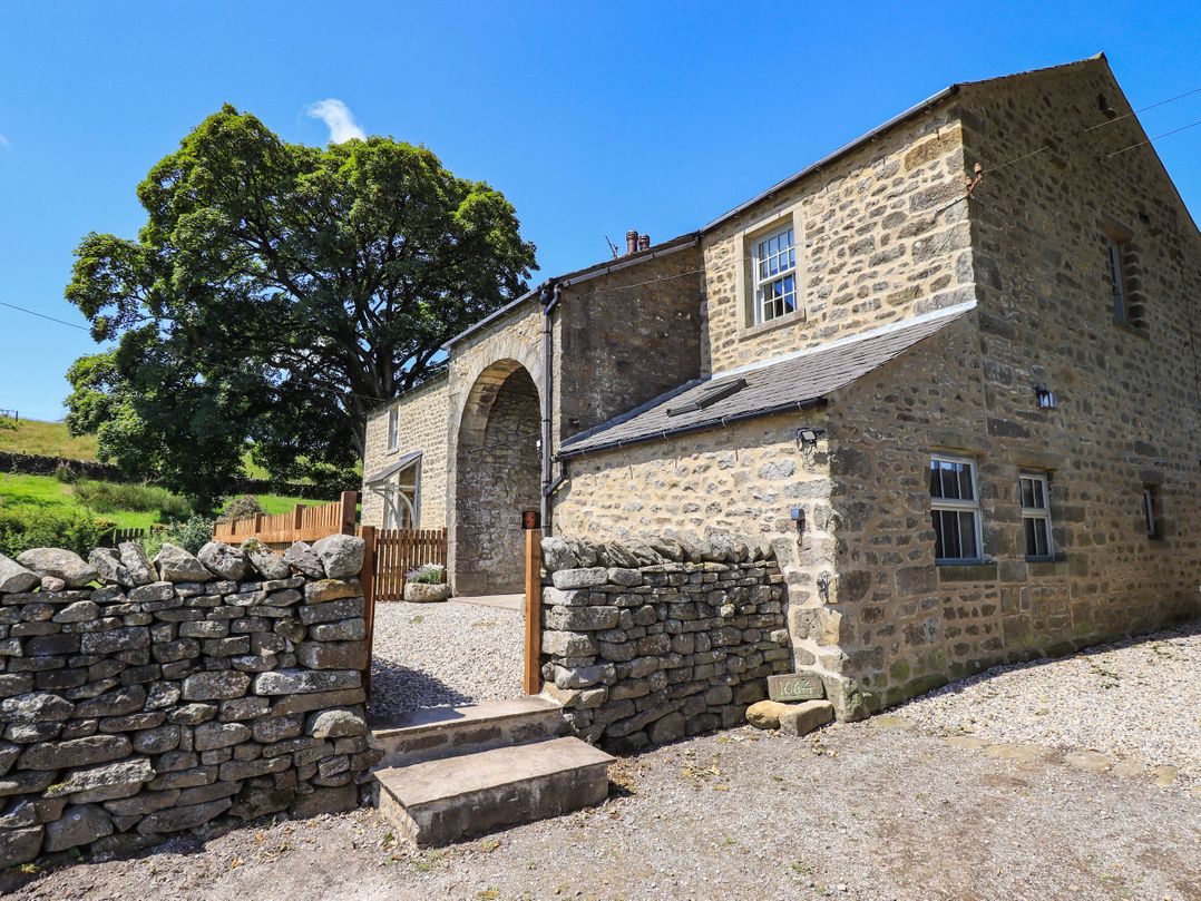 Ragged Hall Barn