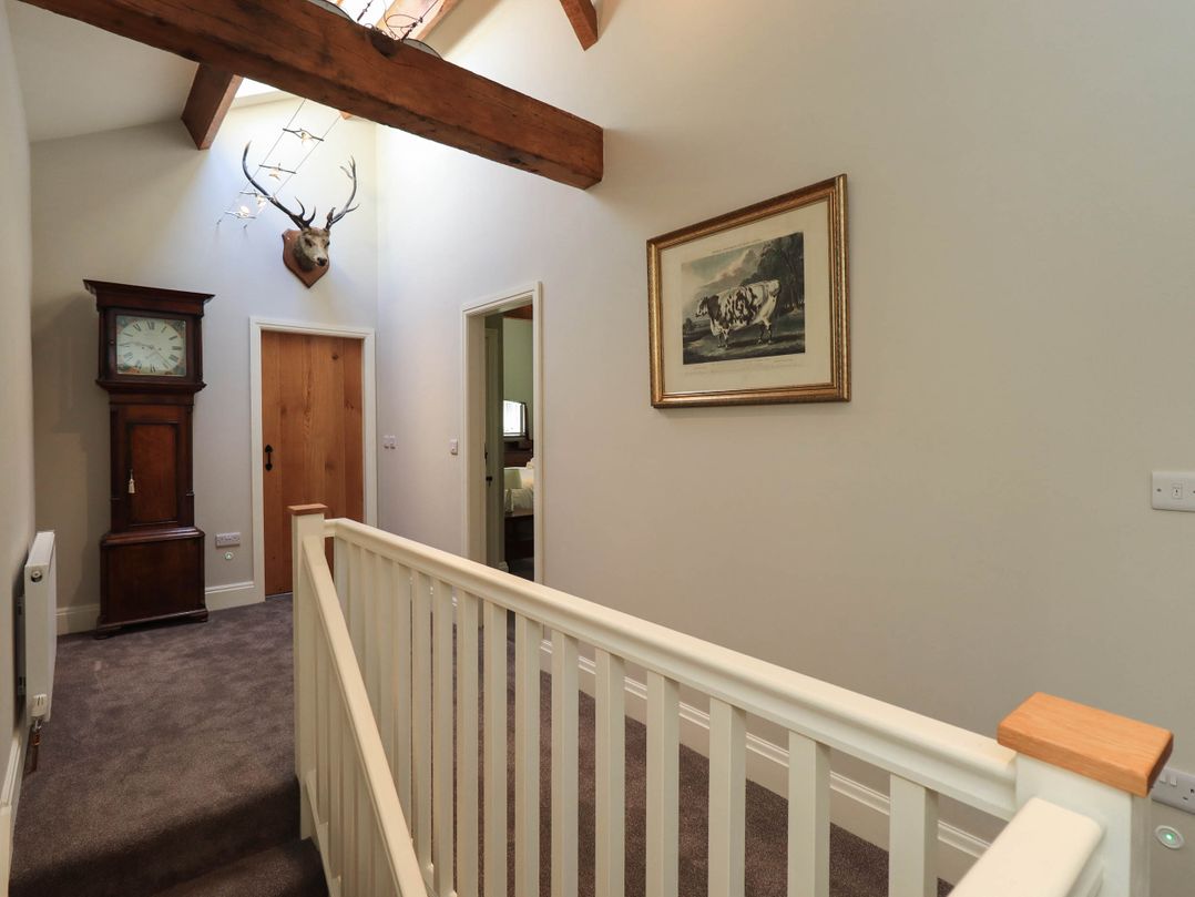 Ragged Hall Barn