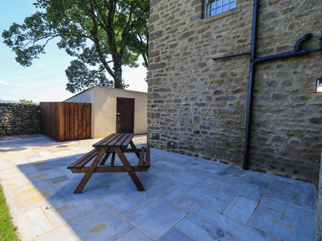 Ragged Hall Barn