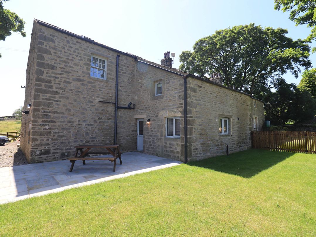 Ragged Hall Barn