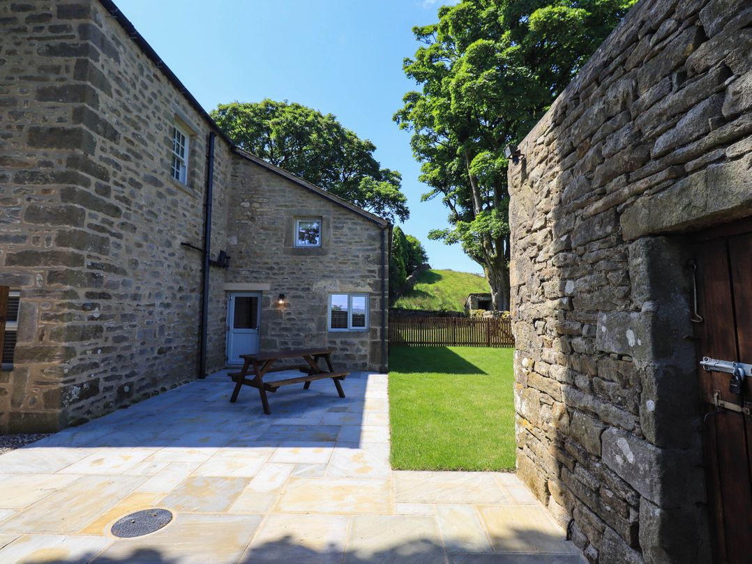 Ragged Hall Barn