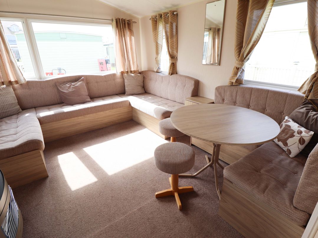 The Seafront Cosy Caravan